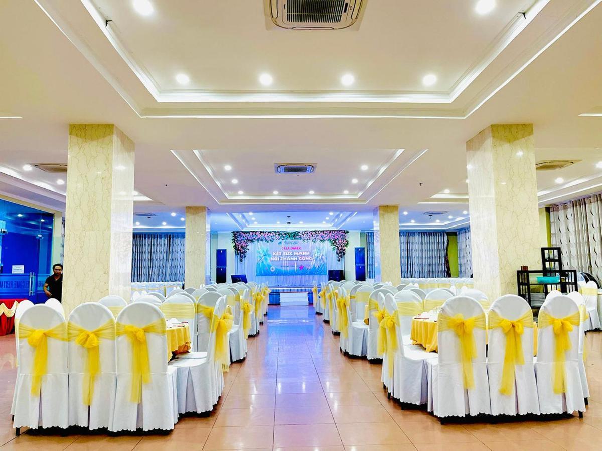 My Khe 2 Da Nang Seafront Hotel Екстер'єр фото