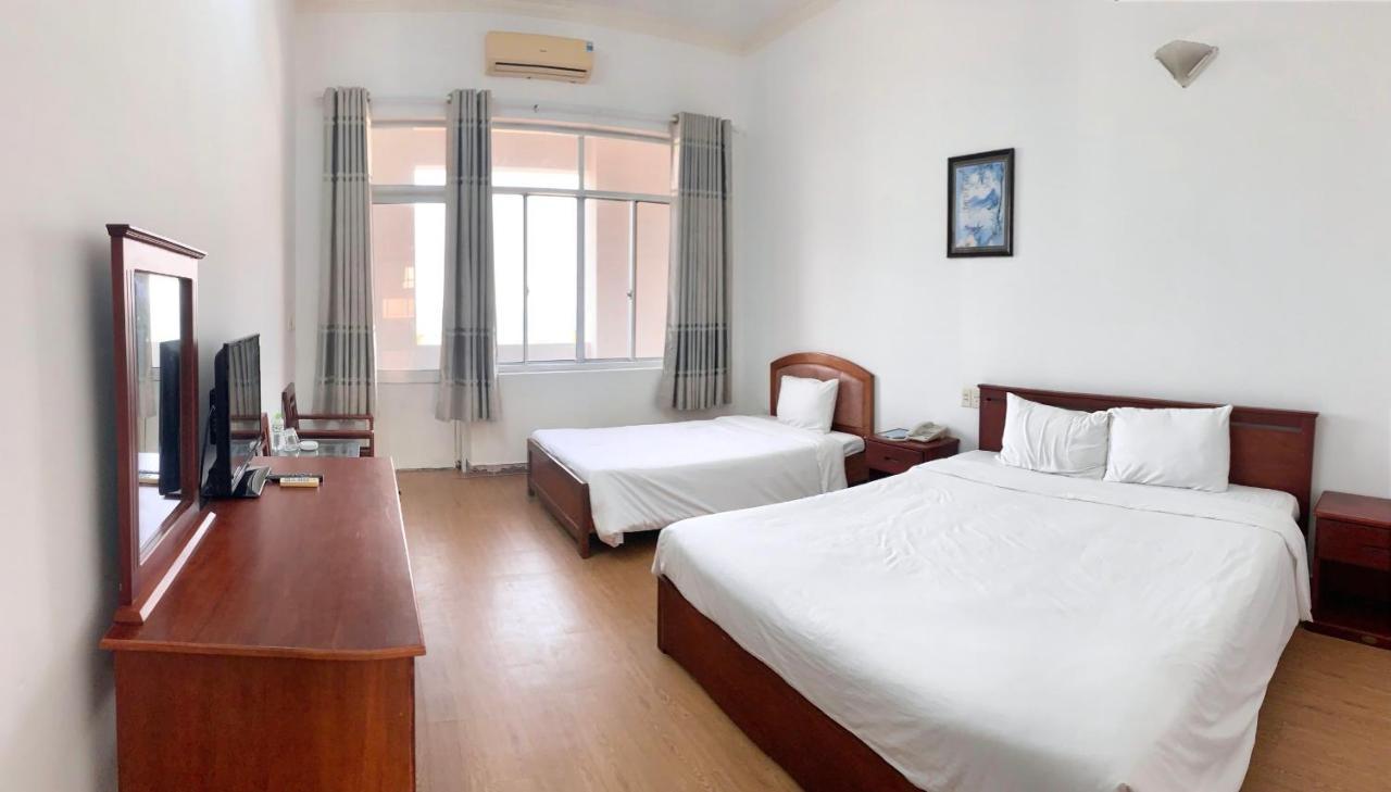 My Khe 2 Da Nang Seafront Hotel Екстер'єр фото