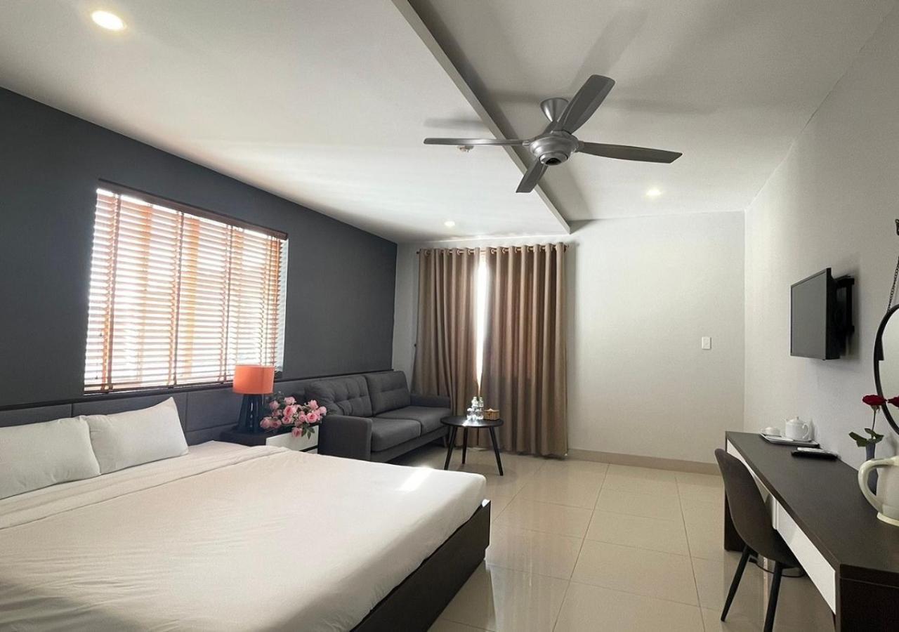 My Khe 2 Da Nang Seafront Hotel Екстер'єр фото