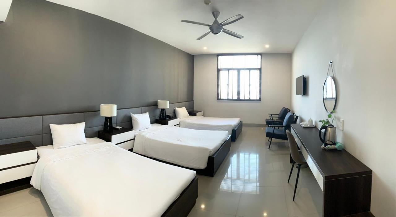 My Khe 2 Da Nang Seafront Hotel Екстер'єр фото